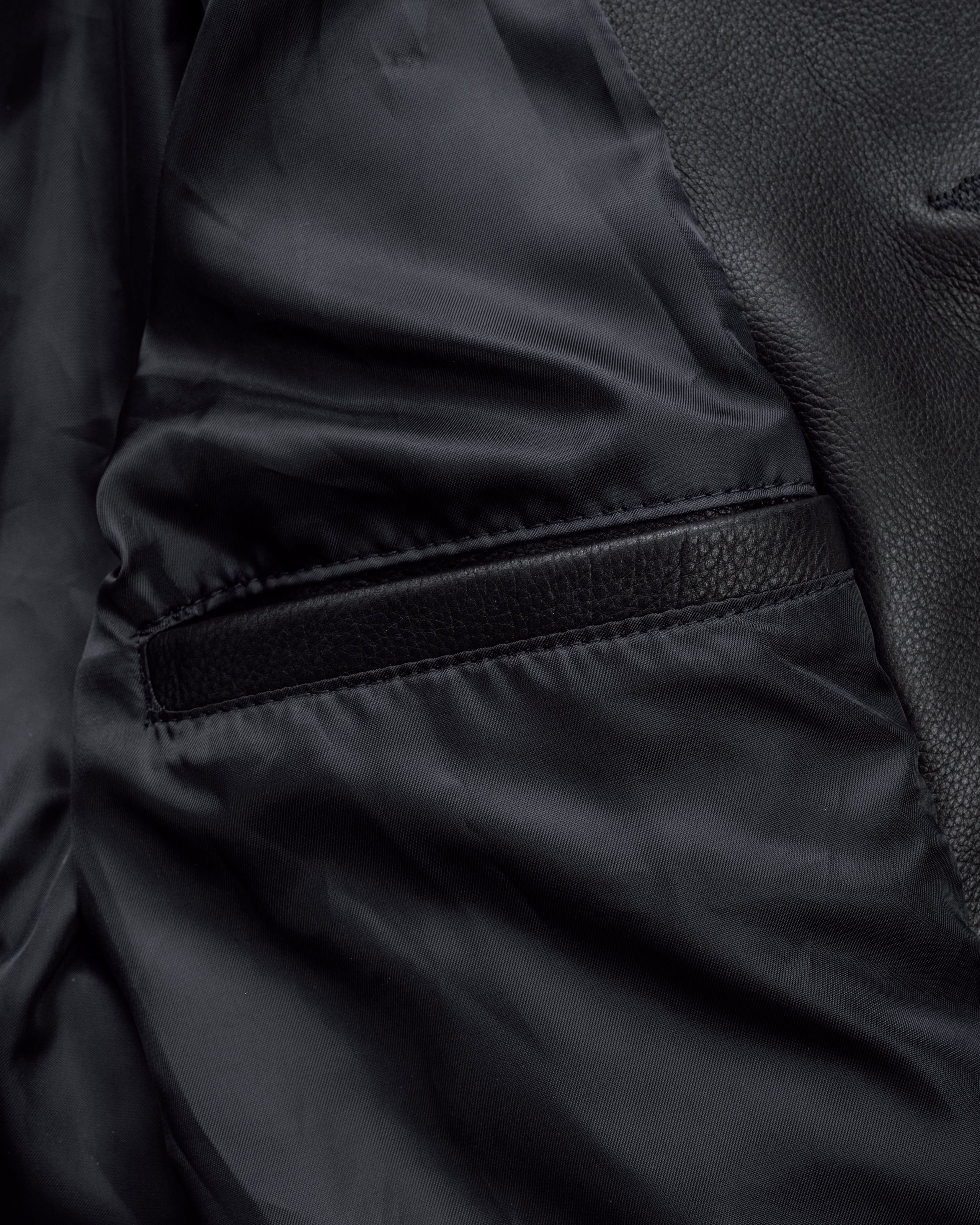 564 Pebbled Cowhide Car Coat