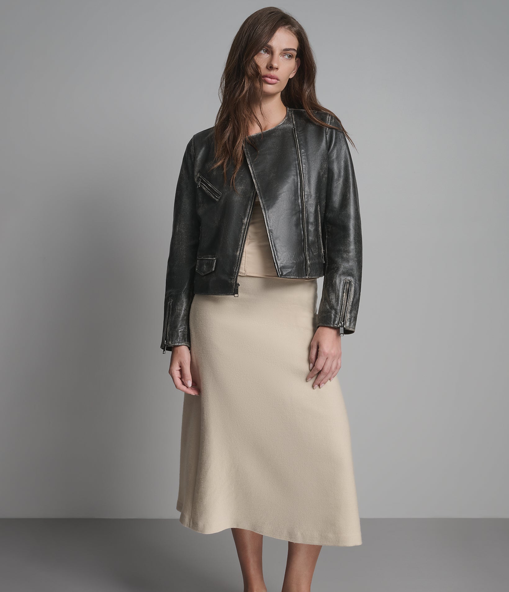 ELOISE VINTAGE COLLARLESS MOTO JACKET