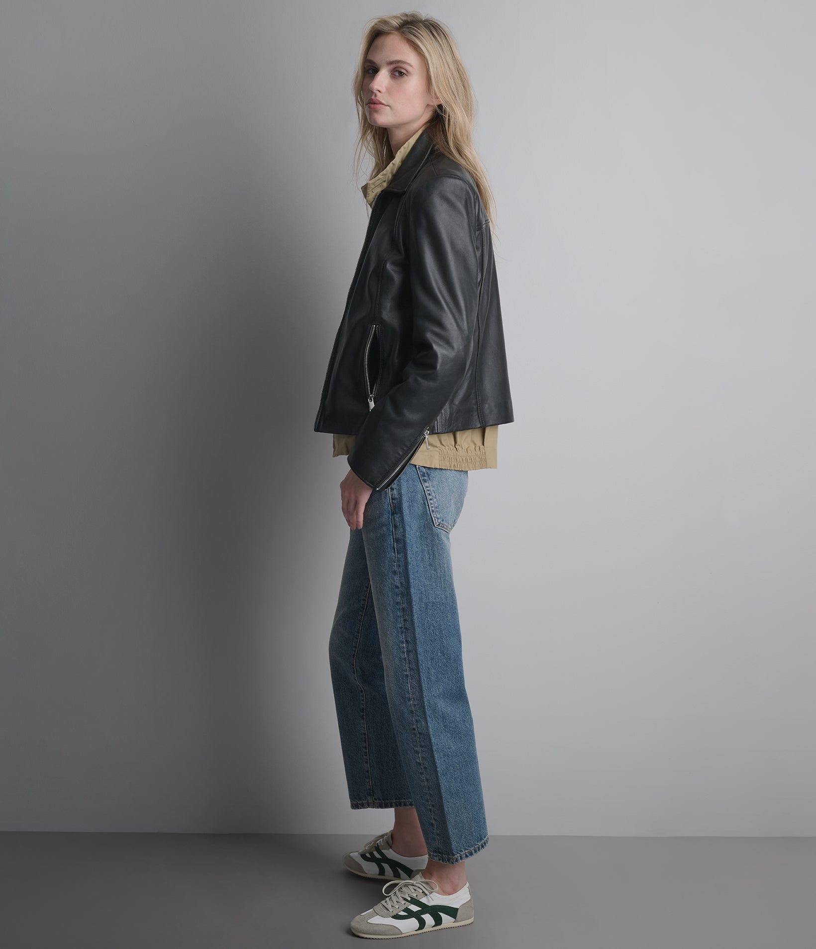 Justine Shirt Collar Zip Jacket