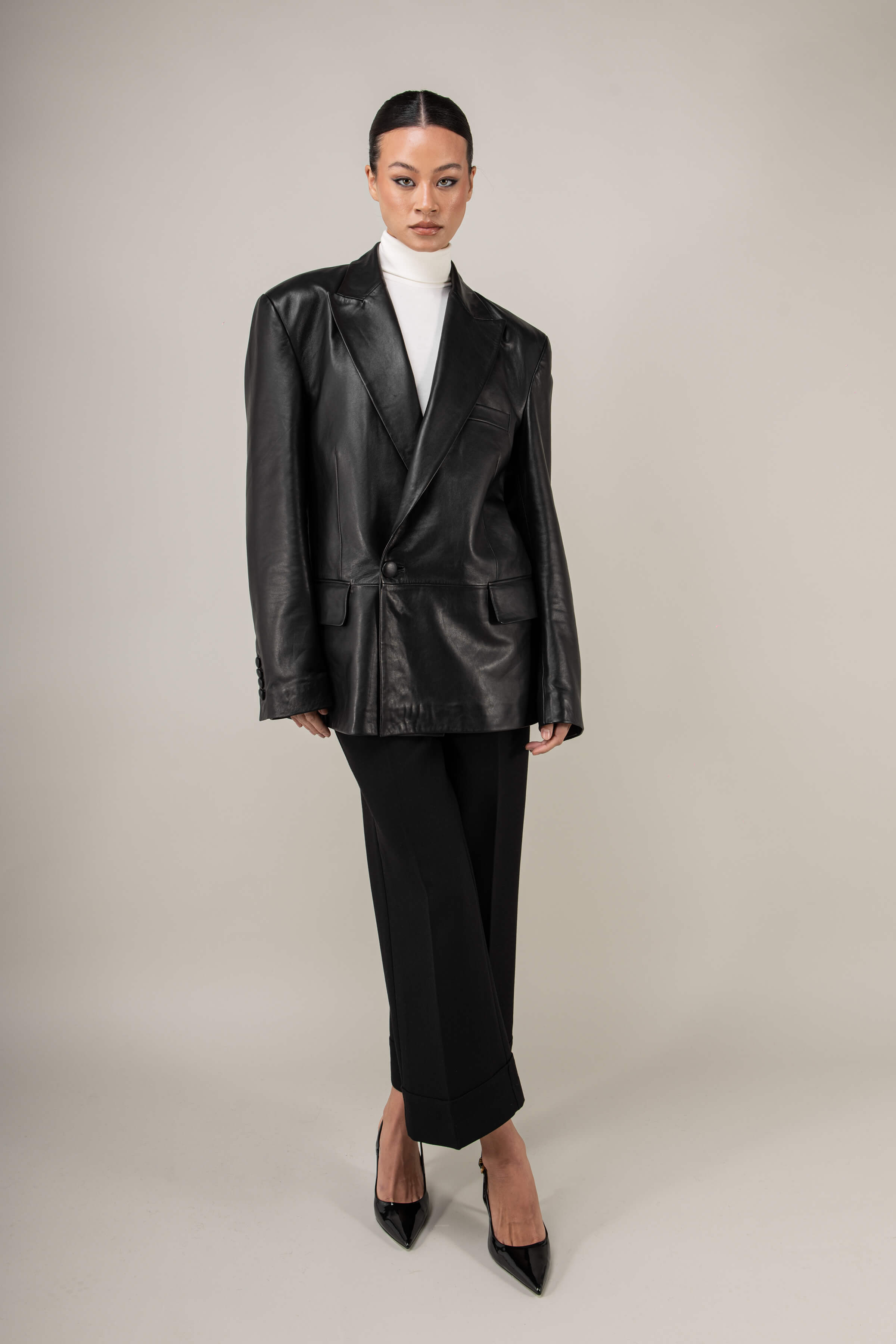 Oversized Grand Peak Leather Blazer (Woman)