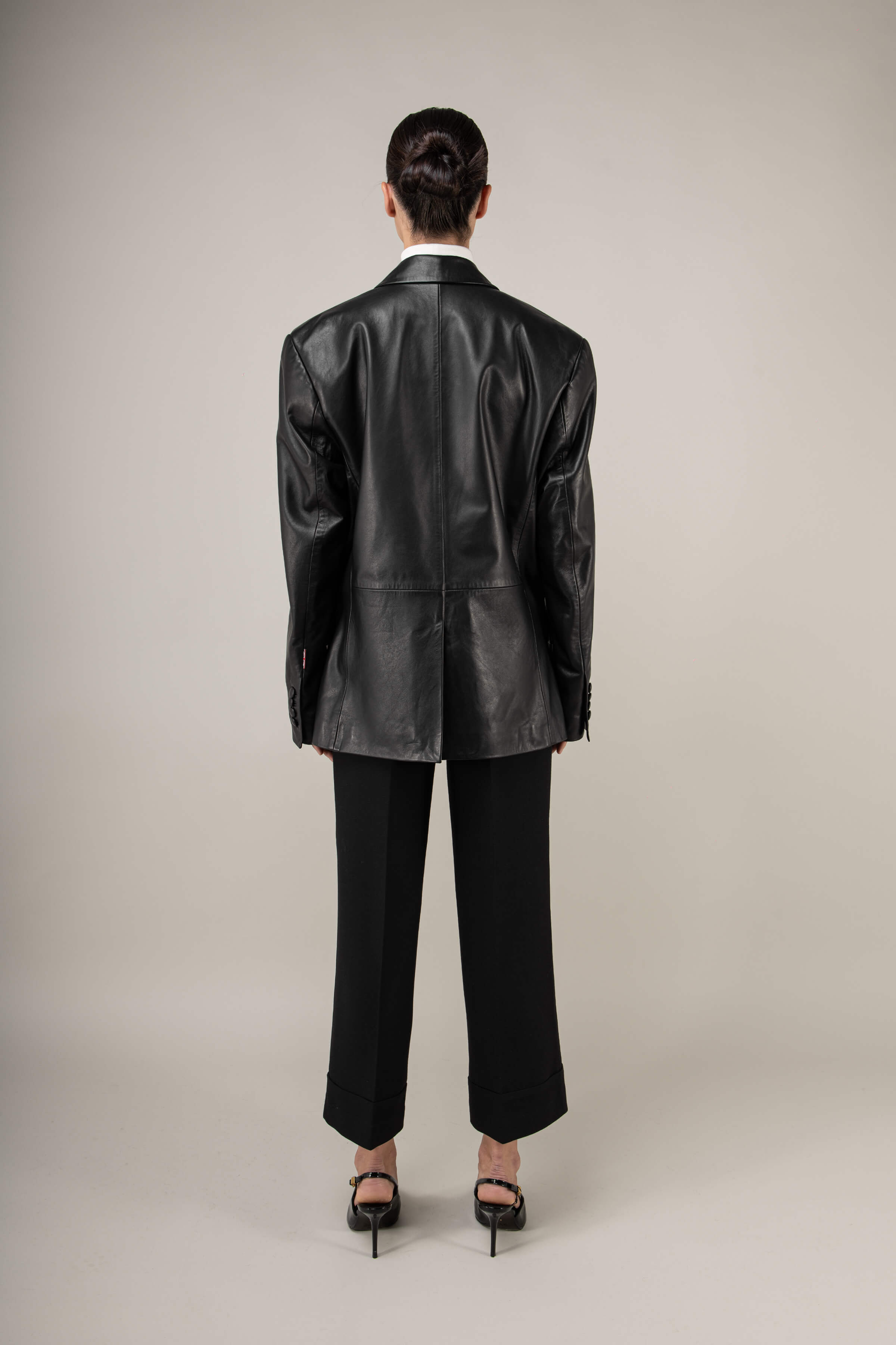 Oversized Grand Peak Leather Blazer (Woman)